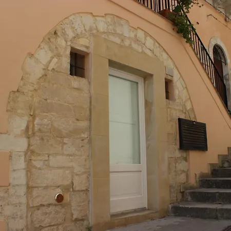 Baroni Giampiccolo Suite Ragusa Exterior photo